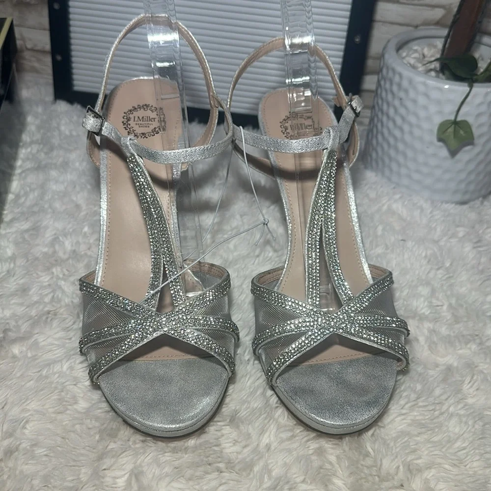 I. MILLER Women’s Ramona Heeled Sandals